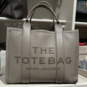 Marc Jacobs original THE TOTE BAG